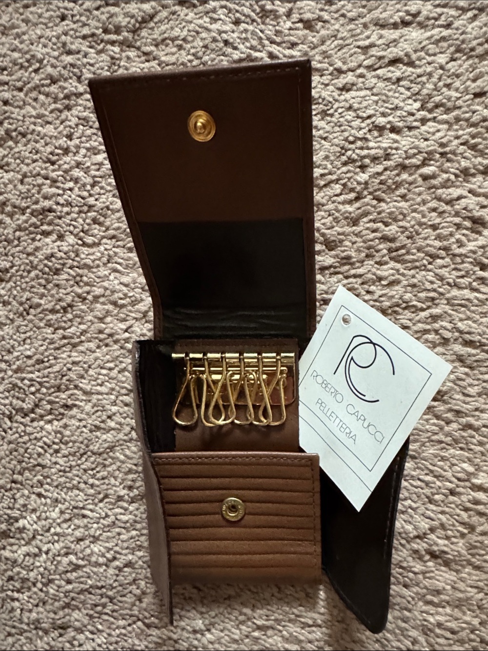 Italian Leather Key & Card Holder with Gold Hardware. Mocha Brown